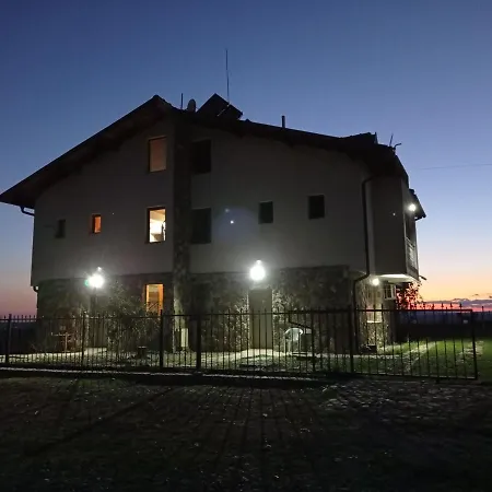 Veronica's Houses Tatil Evi *